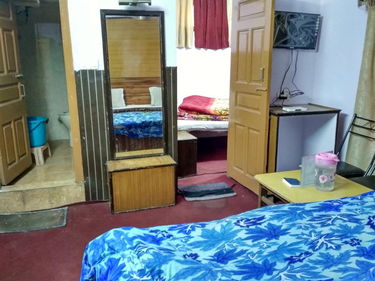 Himanshu Resorts Manāli Exteriör bild